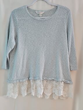 krazy kat Light Gray Knit Tunic with White Lace Trim